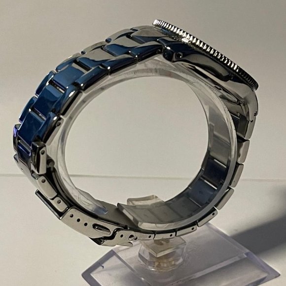 Tampa Bay Buccaneers NFL Jack Mason Women\'s Rhinestone Stainless-Steel Watch NEW main image 4